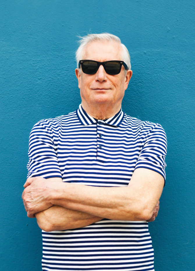 Man with sunglasses Bloc Dispensary About us